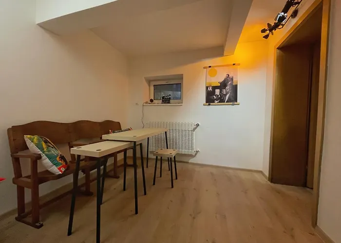 Mint Mit Vorgarten - Karlsbadlove * Karlovy Vary